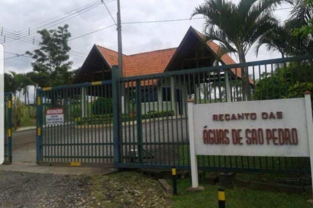 1ea937eb-28c0-492e-8f79-8fdb37fe4c2d