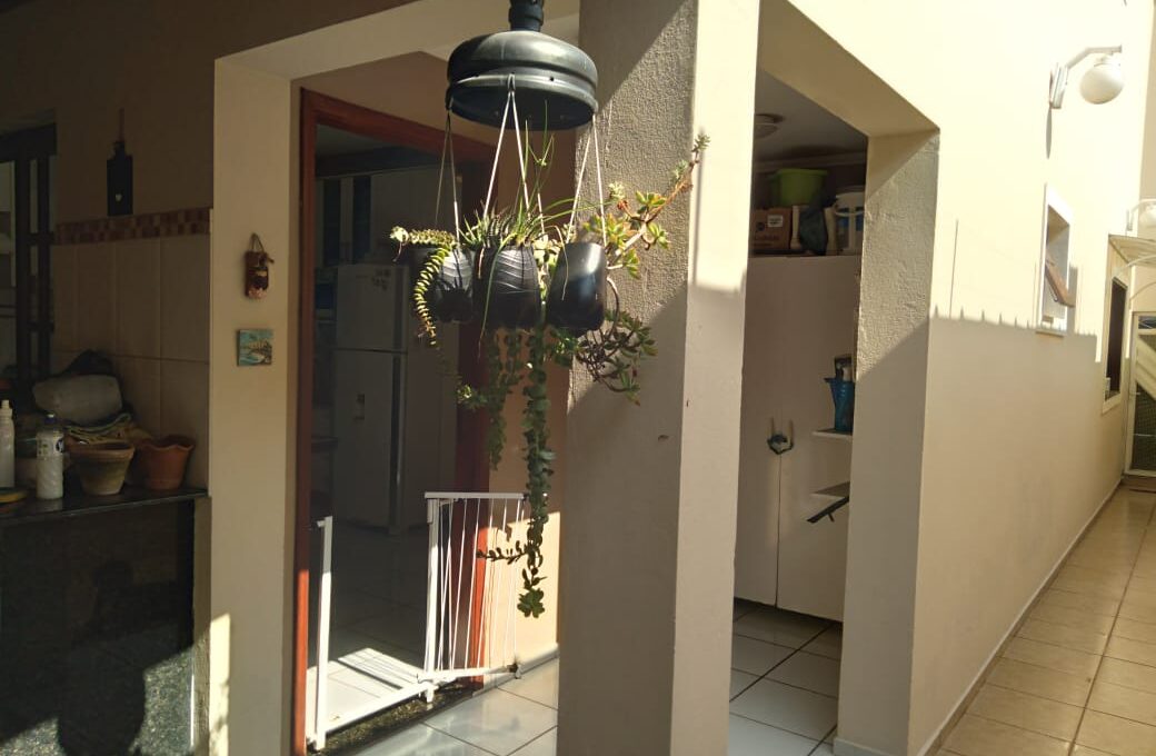 51d80f7d-da85-4b36-aedc-446915592a45