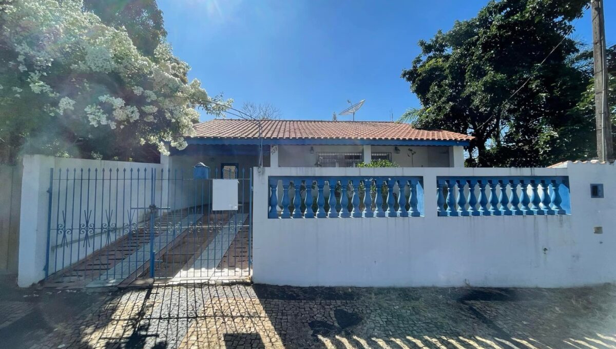 0b5a5438-9b4f-432a-9fb1-3da191818cf7