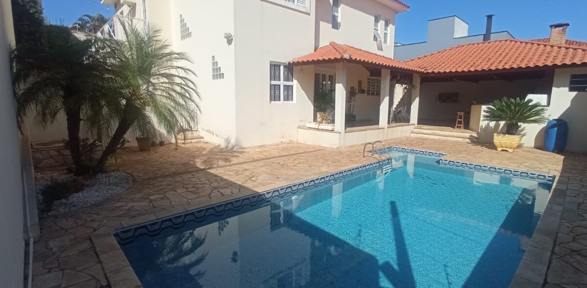 0510ba8b-bb4b-4050-99f3-bf6bbcae1ac4