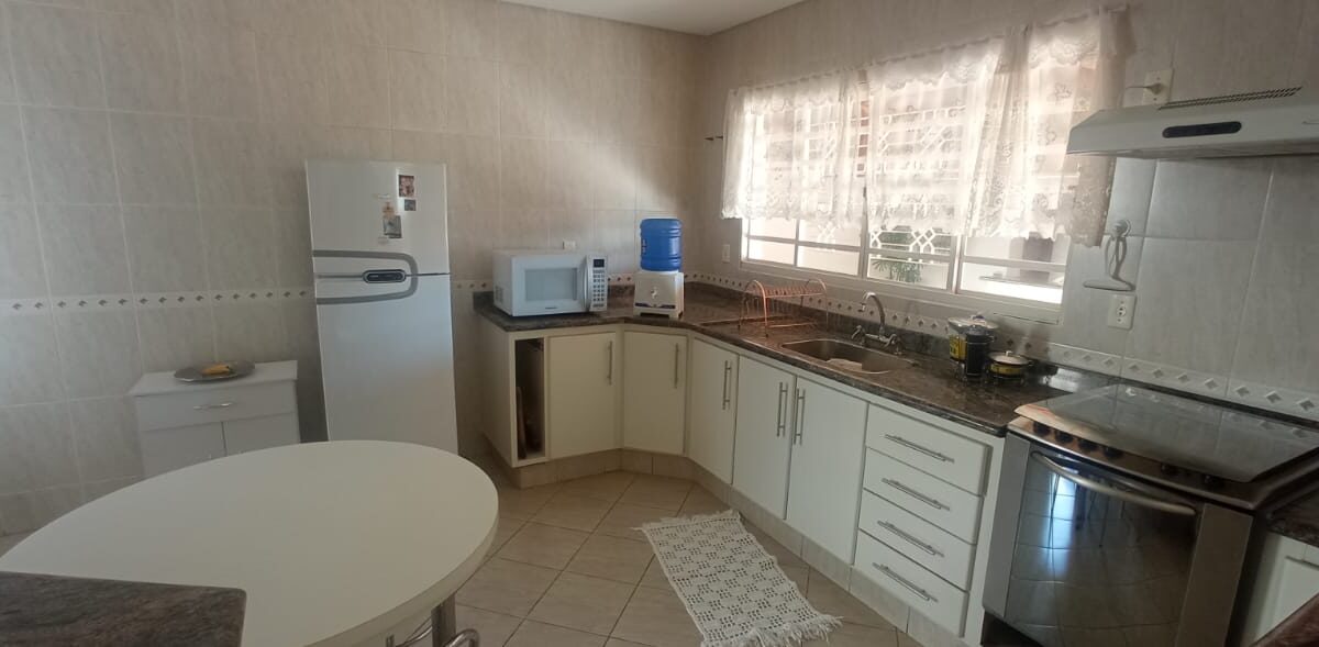 39f9c25a-8b2e-4510-997e-54888bd03b30