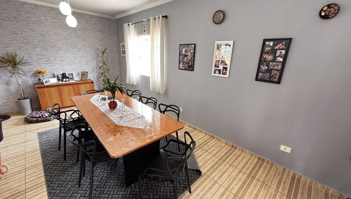 621571489_2247825738954301_4048675920611654534_n