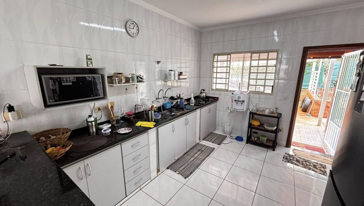 621649113_2247824722287736_5421586400140329505_n